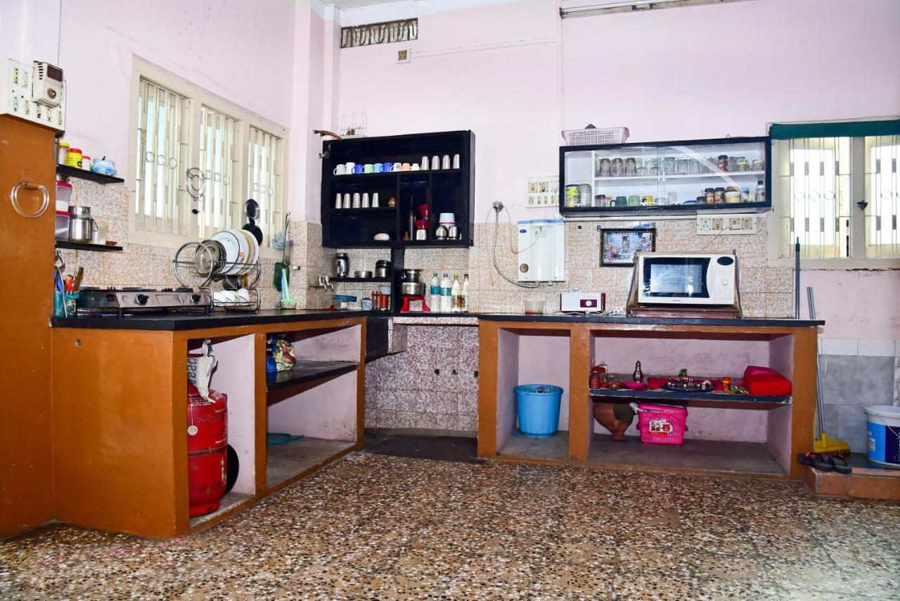 Perfect Homestay Ujjain Bagian luar foto
